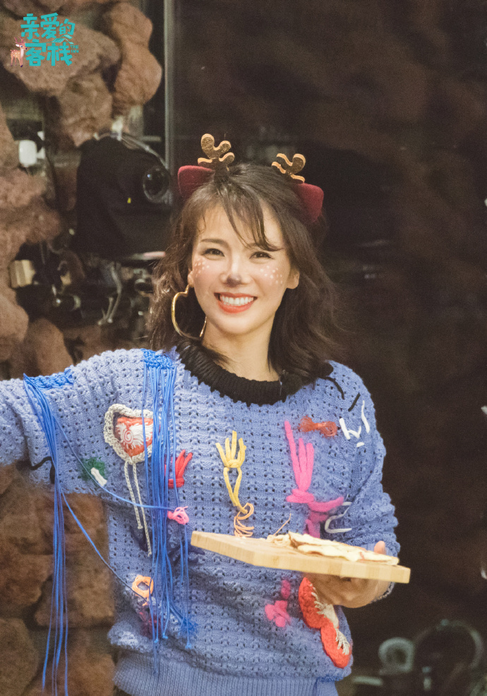 圣悅詩(shī)國(guó)際好看又時(shí)尚的圣誕心機(jī)妝！