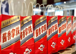 大牌聯(lián)名，好玩